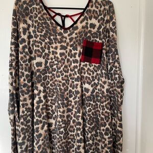 Leopard printing sleeve top